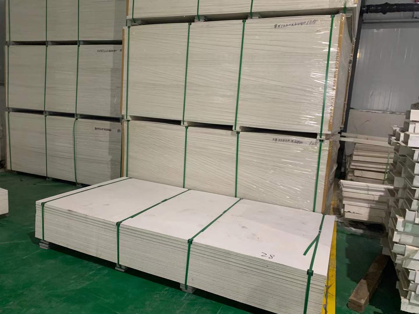 朗晧防火板 專業制造商，構筑安全防線